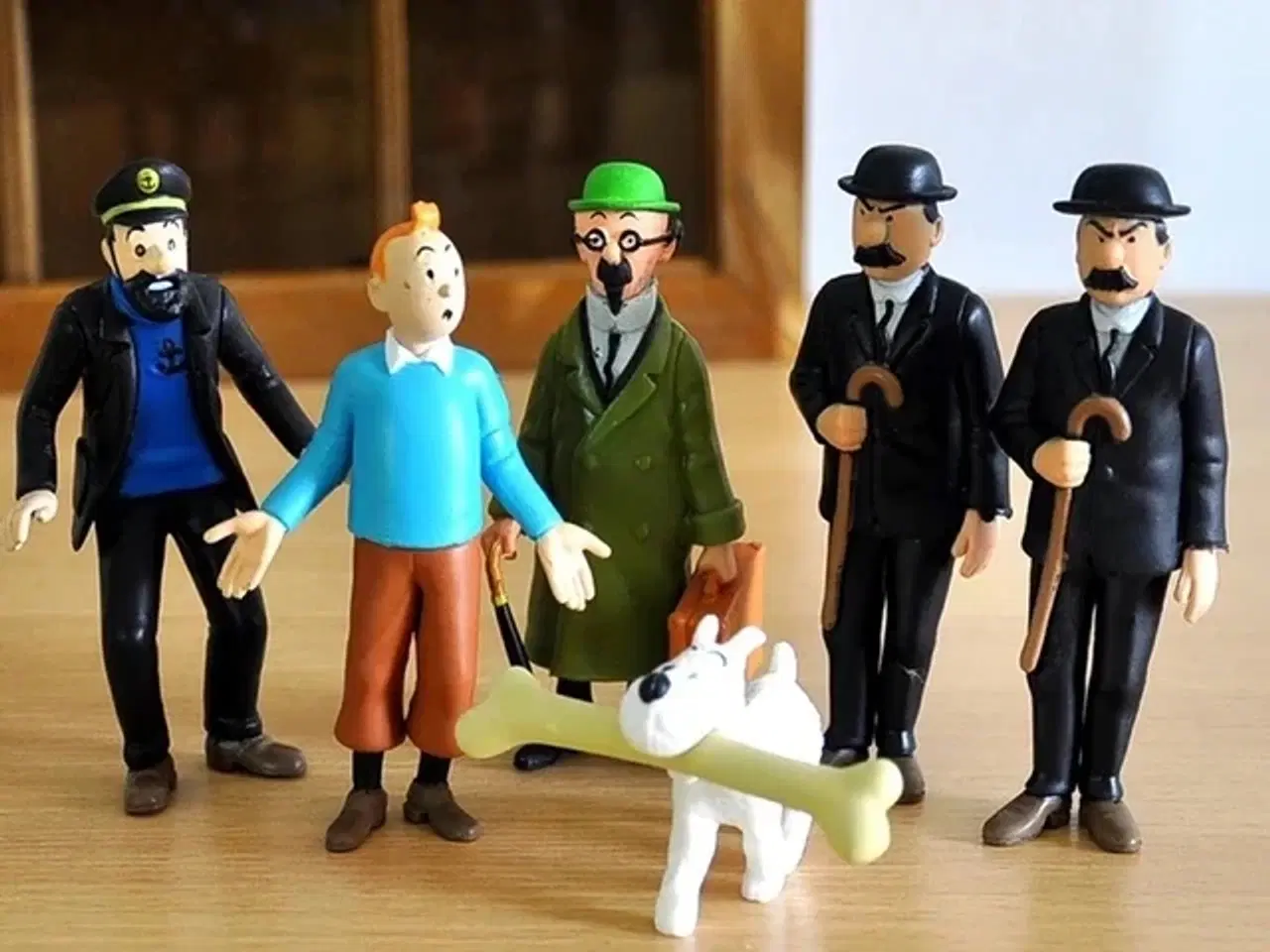 Billede 1 - * Skønne figurer - fra Tintin fantastiske univers 