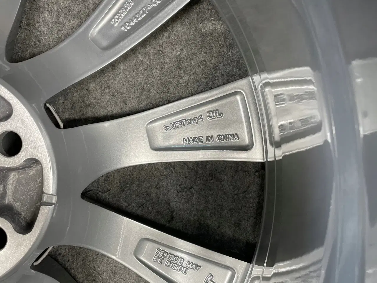 Billede 8 - ALUFÆLGE TESLA MODEL 3 PERFORMANCE 20"