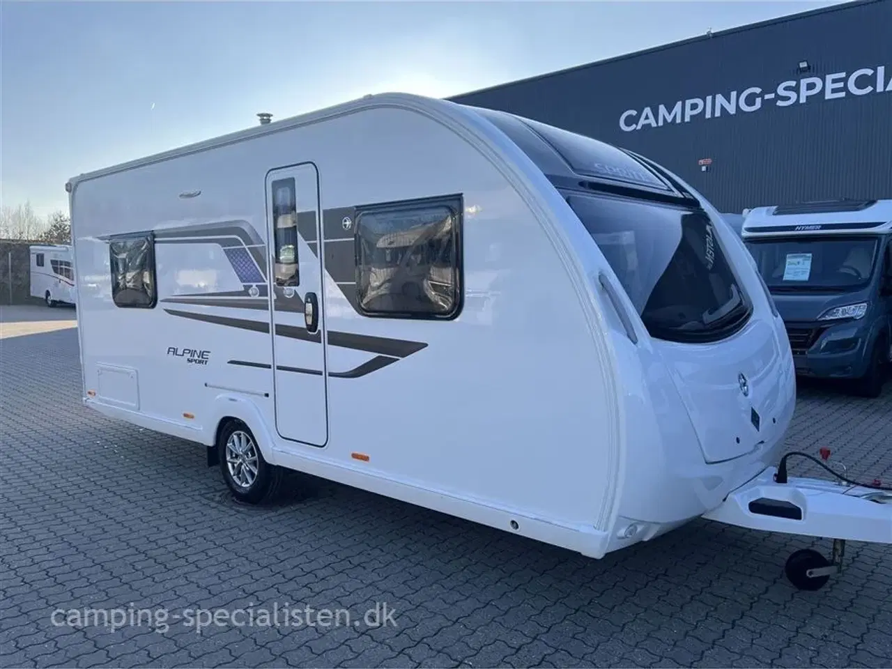 Billede 2 - 2022 - Sprite Alpine Sport 470 CF   Pæn og velholdt rejsevogn Sprite Alpine Sport 470 CF 2022 Model - Kan nu opleves hos Camping-Specialisten i Silkeborg