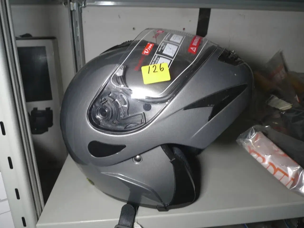 Billede 2 - Str. M styrthjelm, flip-up