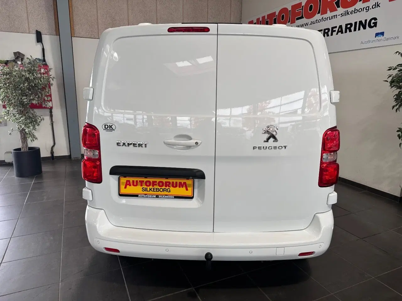 Billede 15 - Peugeot Expert 2,0 BlueHDi 177 L2 Ultimate EAT8 Van