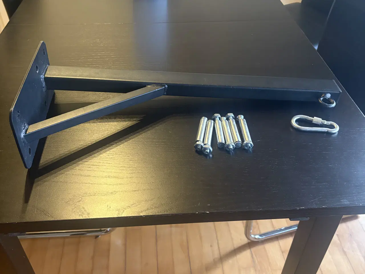 Billede 5 - Robust ophæng til boksesæk eller ti TRX Kraftig st