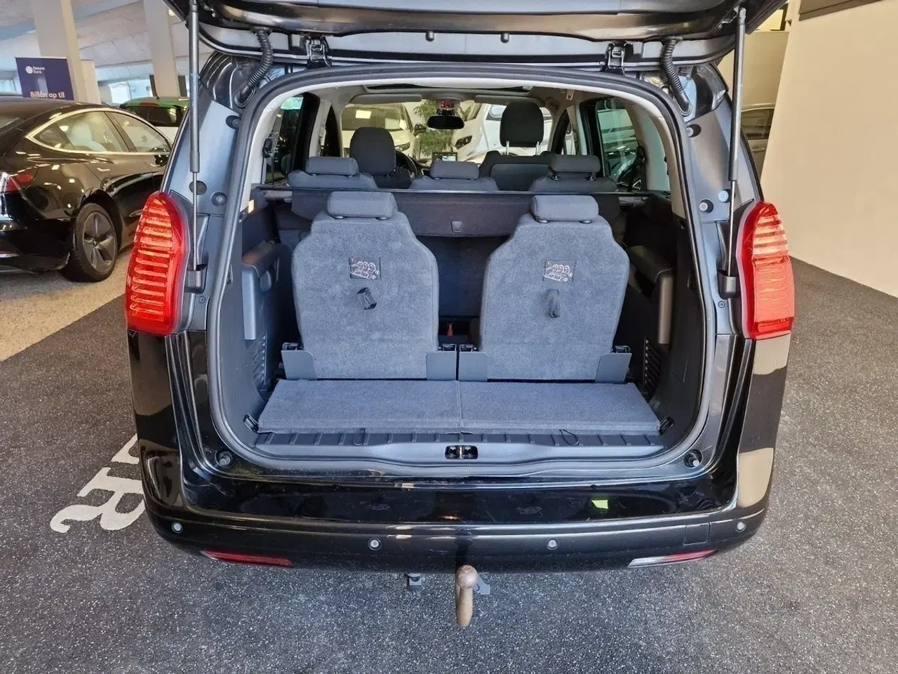 Billede 5 - Peugeot 5008 1,6 BlueHDi 120 Allure 7prs