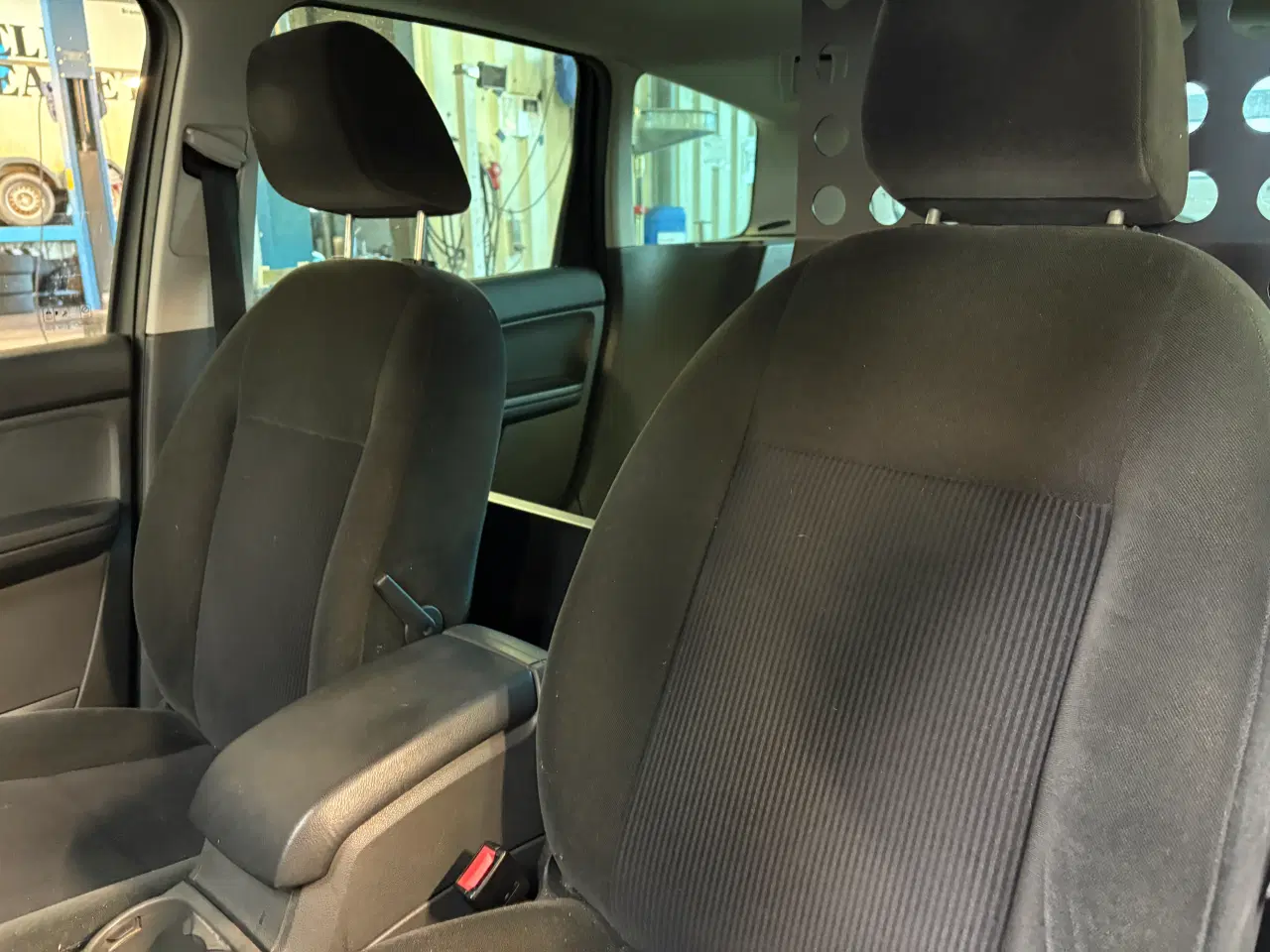 Billede 13 - Ford C-Max Ghia 2,0i Van benzin