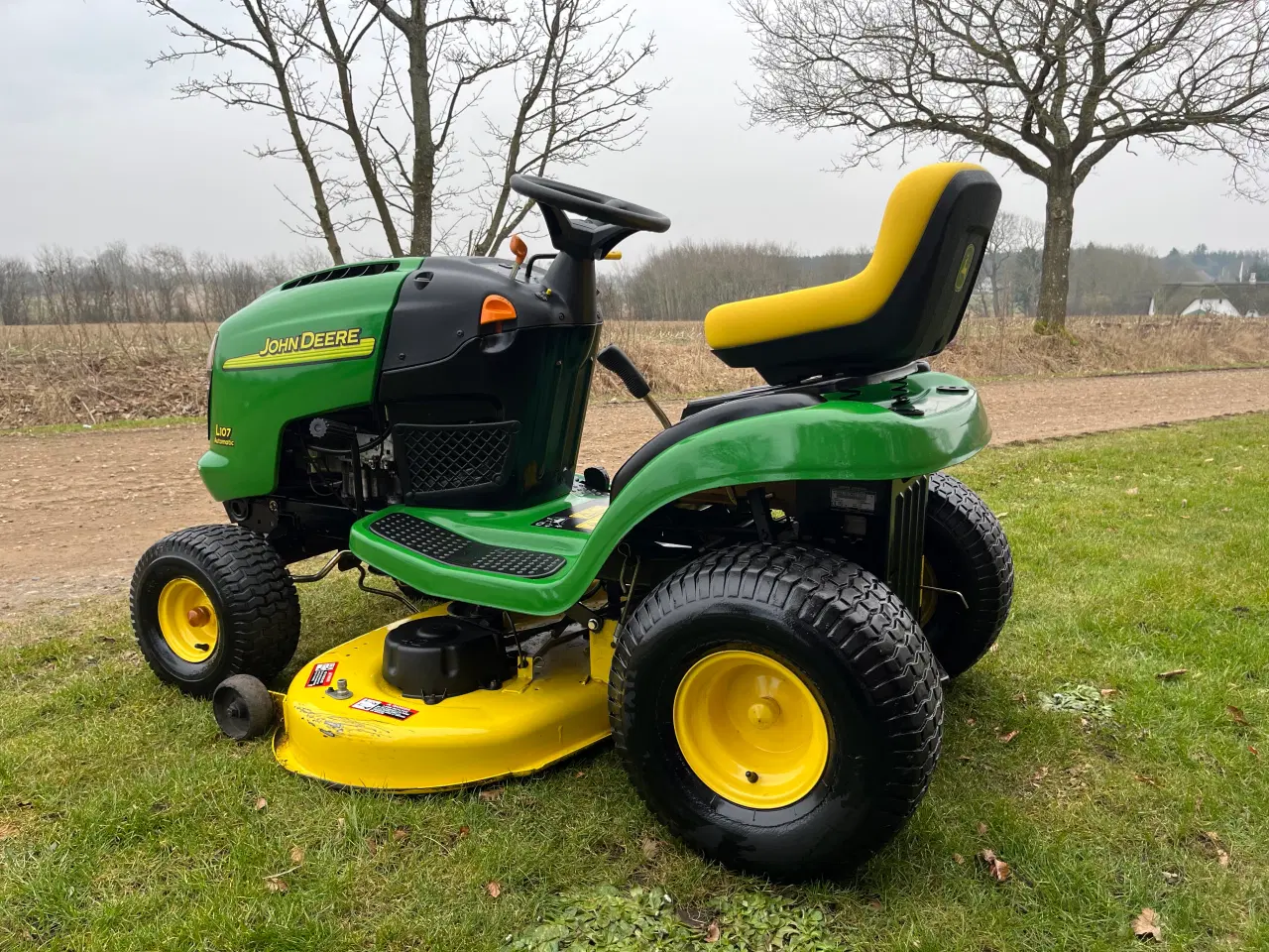 Billede 4 - John Deere sælges 