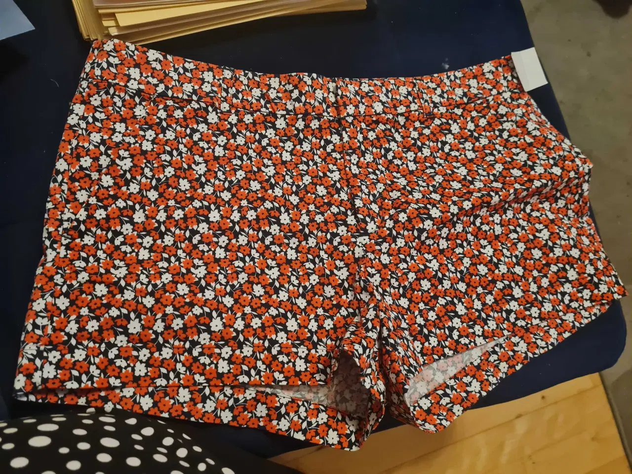 Billede 2 - Nye denim shorts str 44 