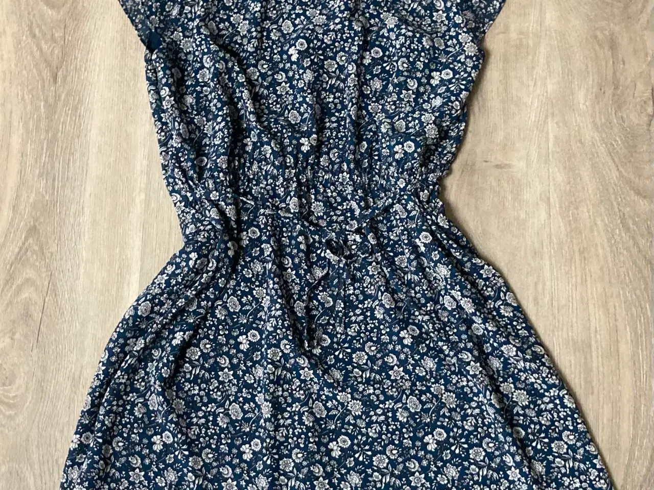 Billede 2 - Kjole str. M