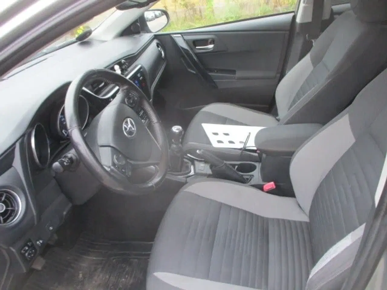 Billede 9 - Toyota Auris 1,2 T T2 Comfort Touring Sports