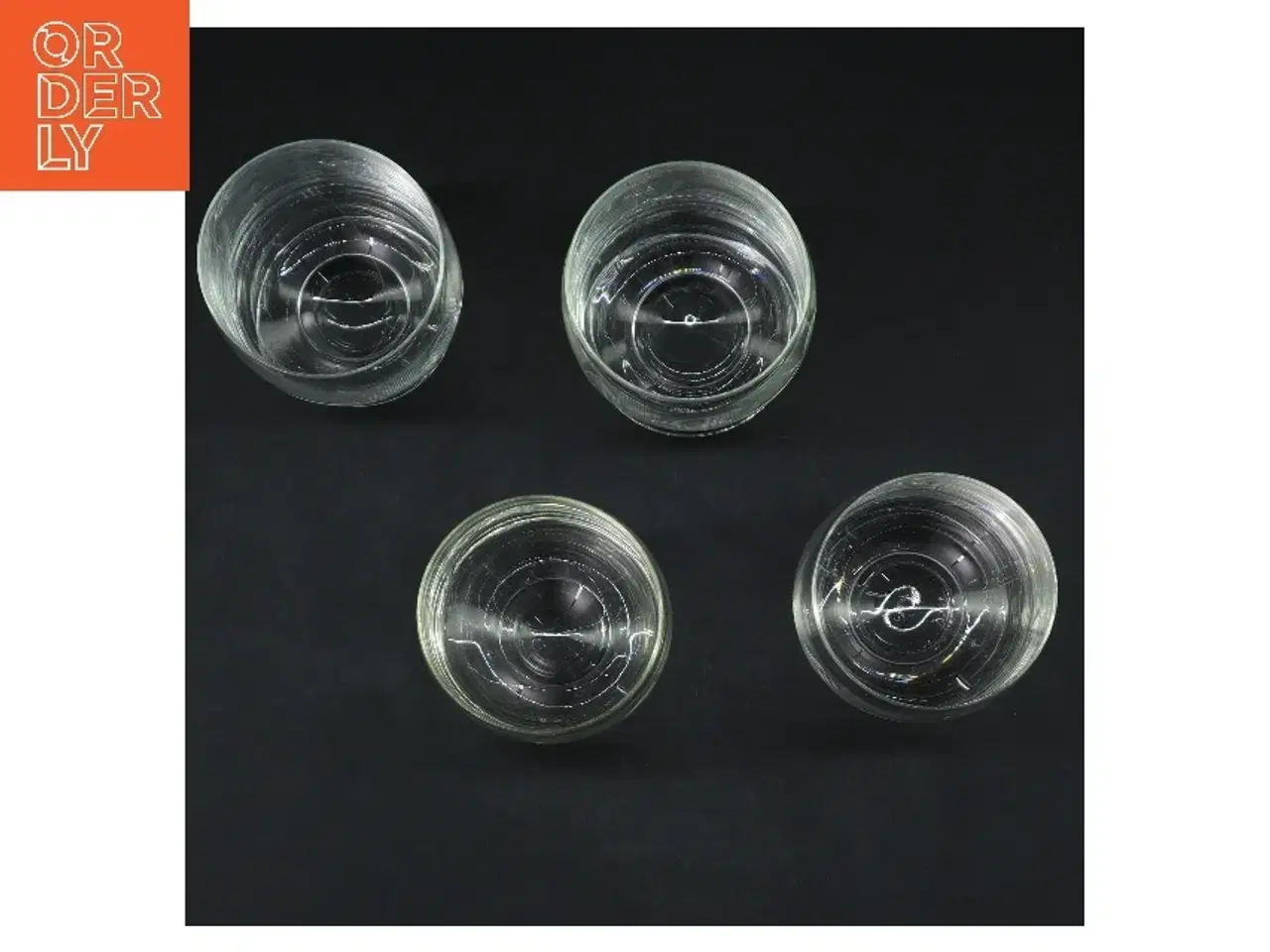 Billede 2 - Sæt af 4 dekorative glas (str. 4 stk Ø 6,5 cm længde 10,5 cm)