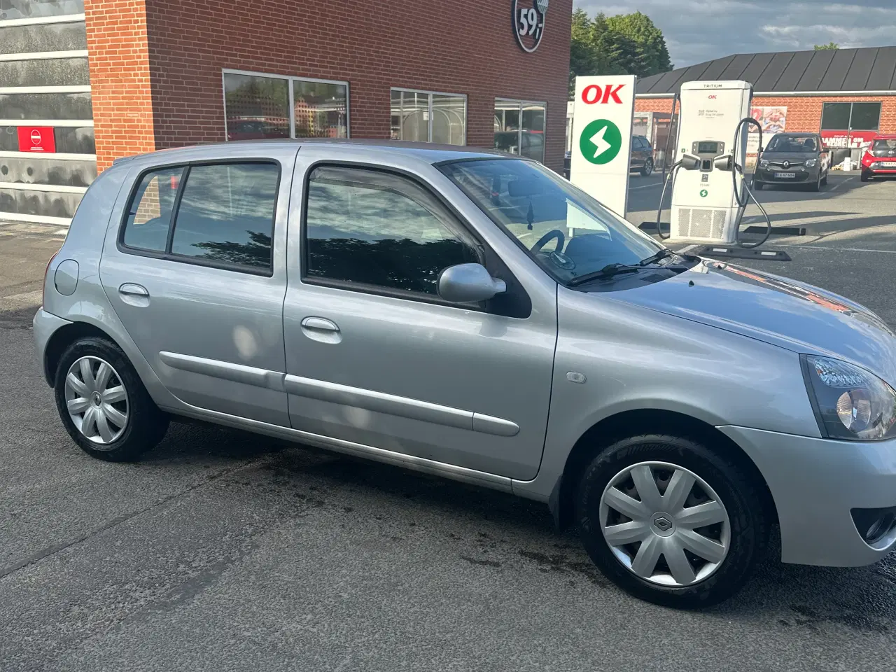 Billede 2 - Renault Clio rigtig flot 