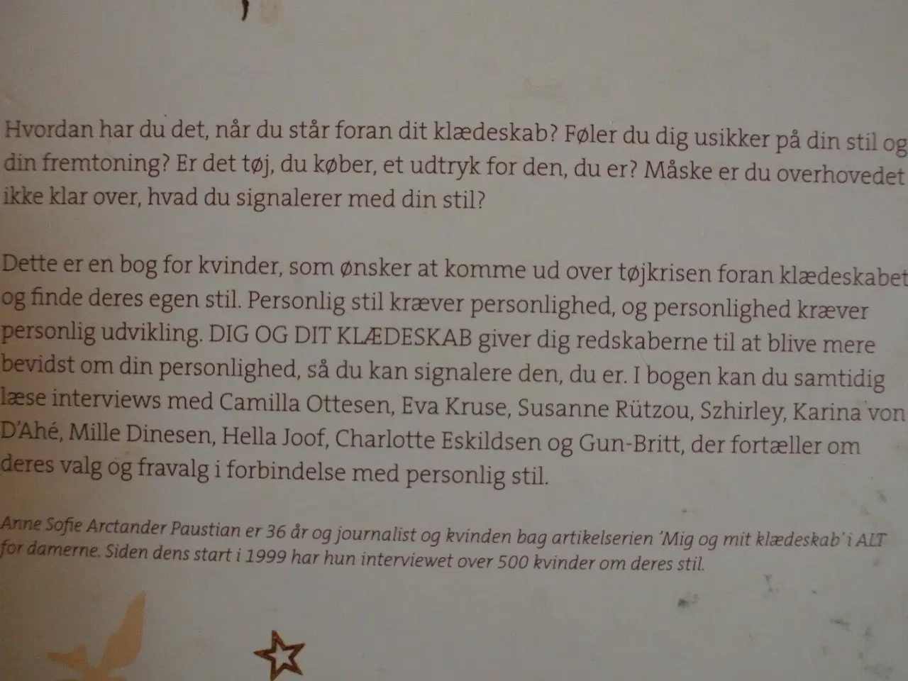 Billede 4 - dig og dit klædeskab, Af anne sofie arctander paus
