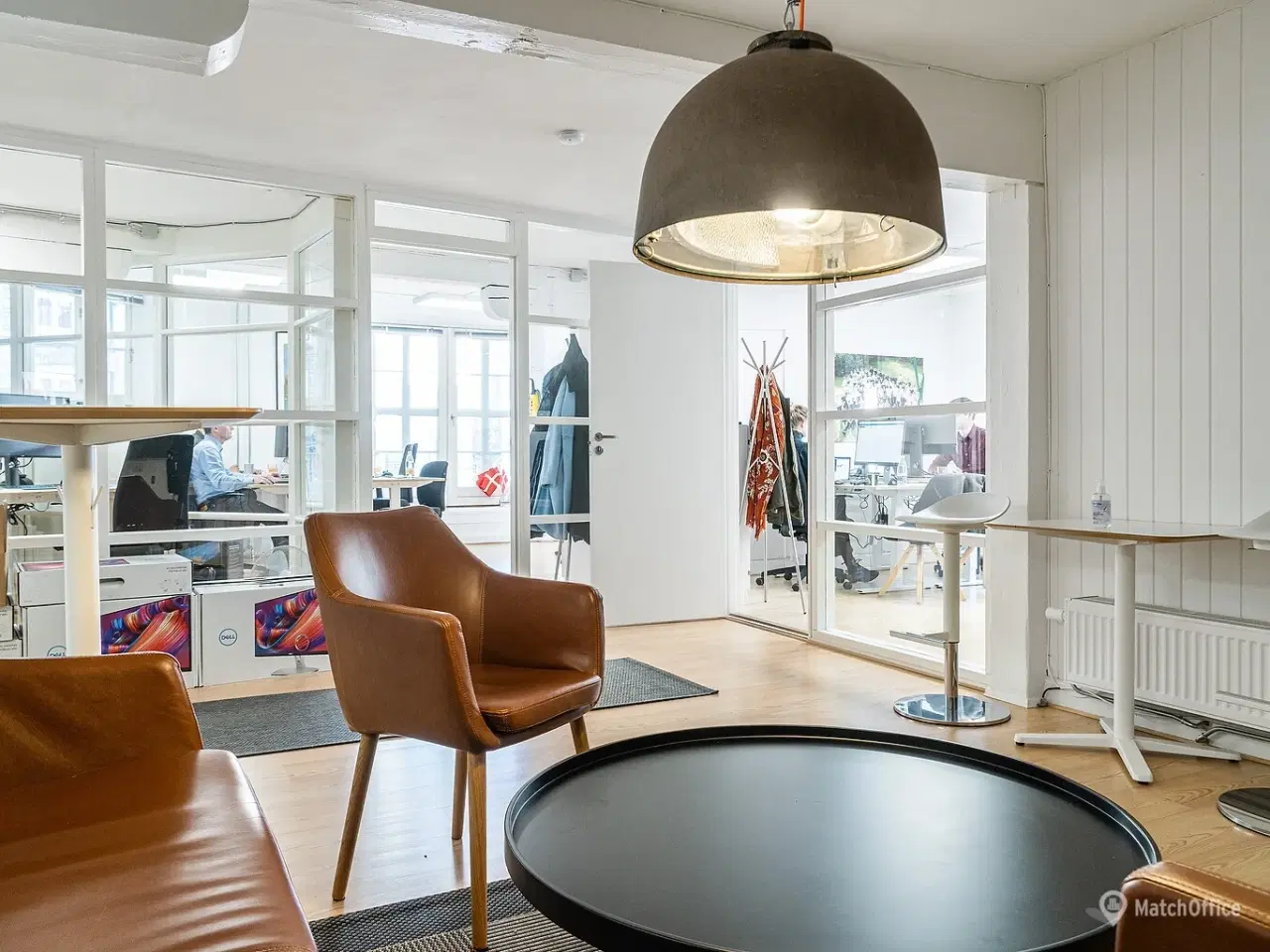 Billede 6 - Nyistandsat. fuldt møbleret kontor i historisk ejendom – centralt og roligt beliggende i København