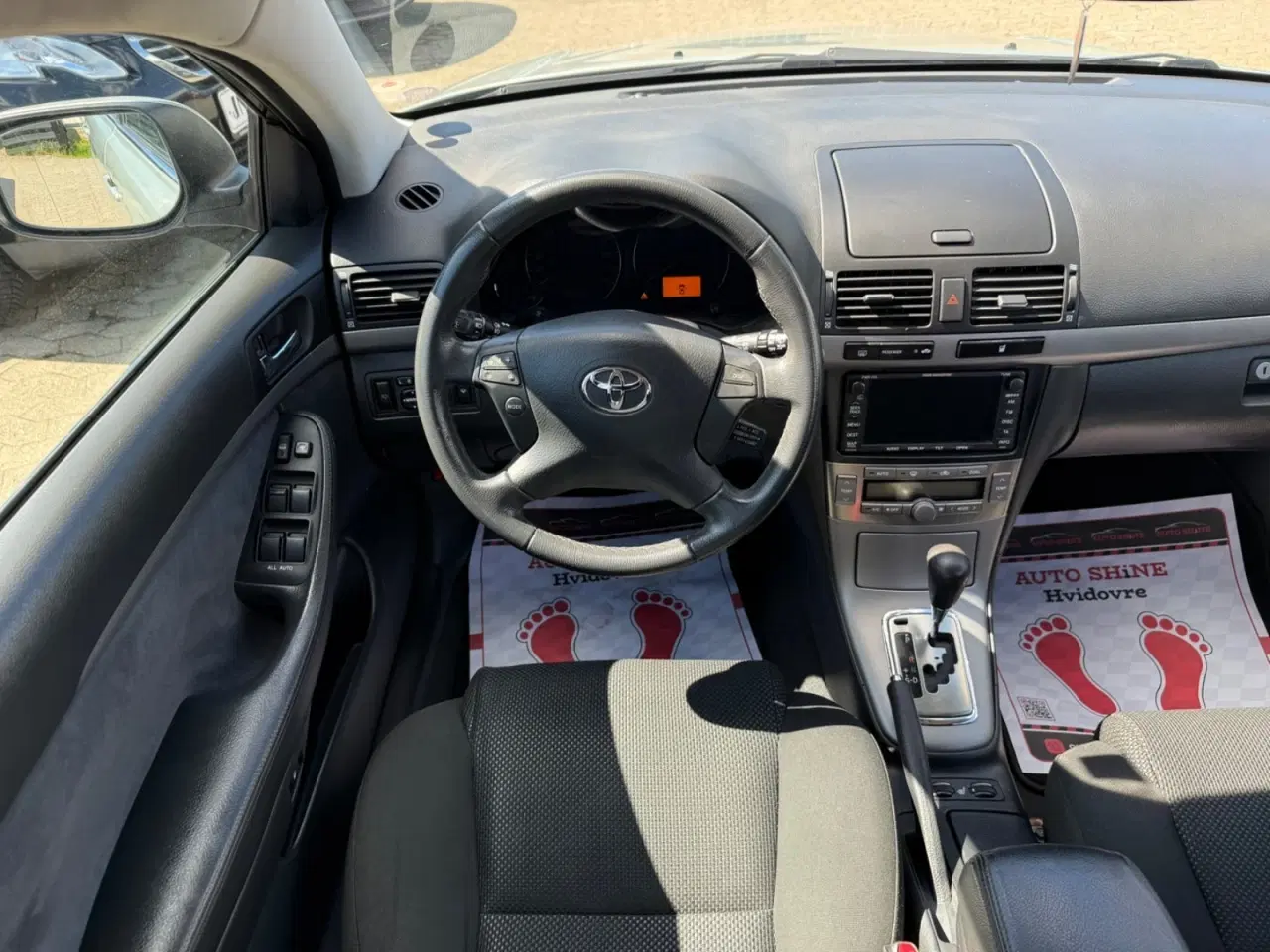 Billede 9 - Toyota Avensis 2,4 Executive aut.