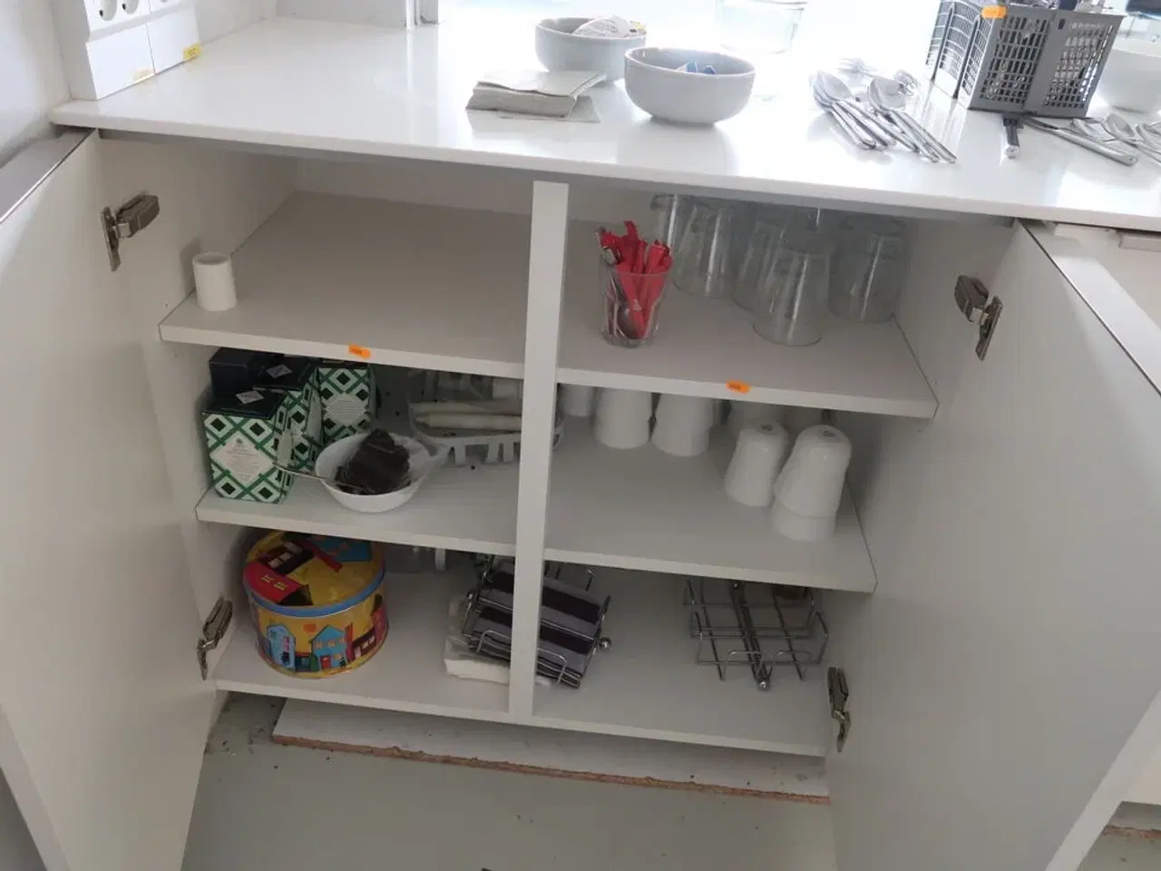 Billede 2 - Div. Køkkenservice