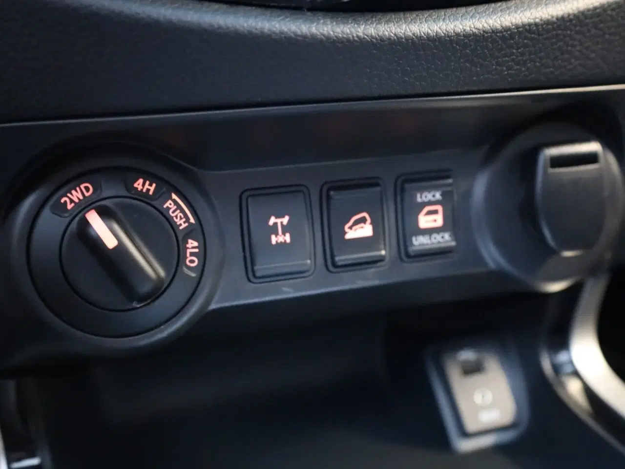 Billede 9 - Nissan Navara 2,3 dCi 190 Db.Kab Tekna aut.