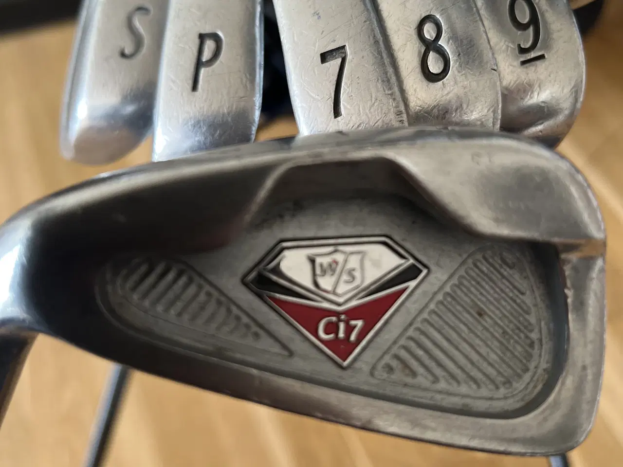 Billede 1 - Fint Wilson golfsæt - venstrehånds!