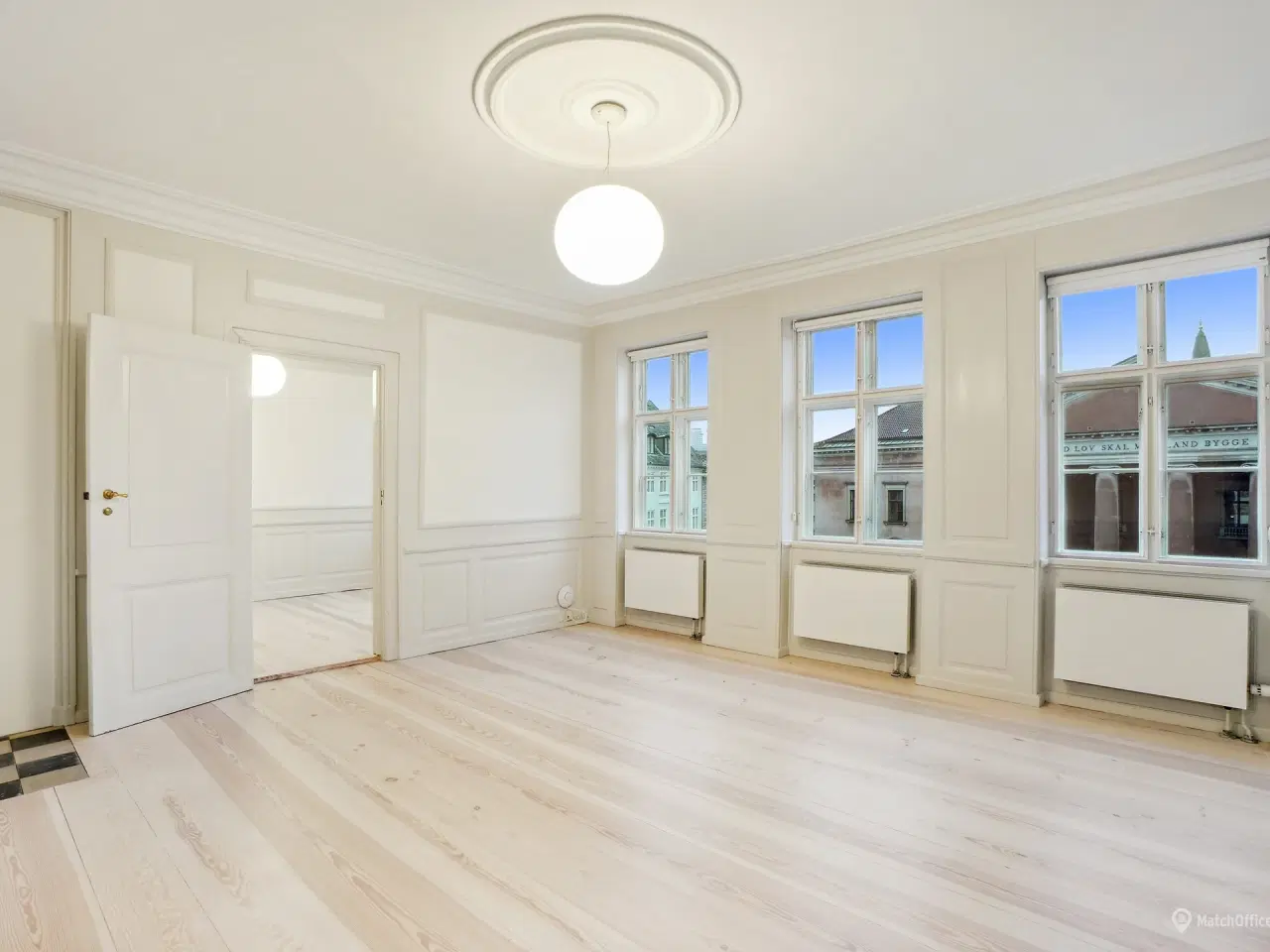 Billede 3 - Flot og indbyende kontor midt på Nytorv