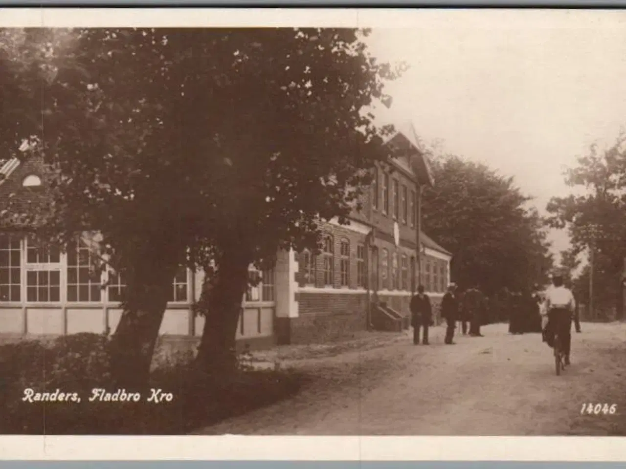 Billede 1 - Fladbro Kro - Randers - Postkort - Ubrugt