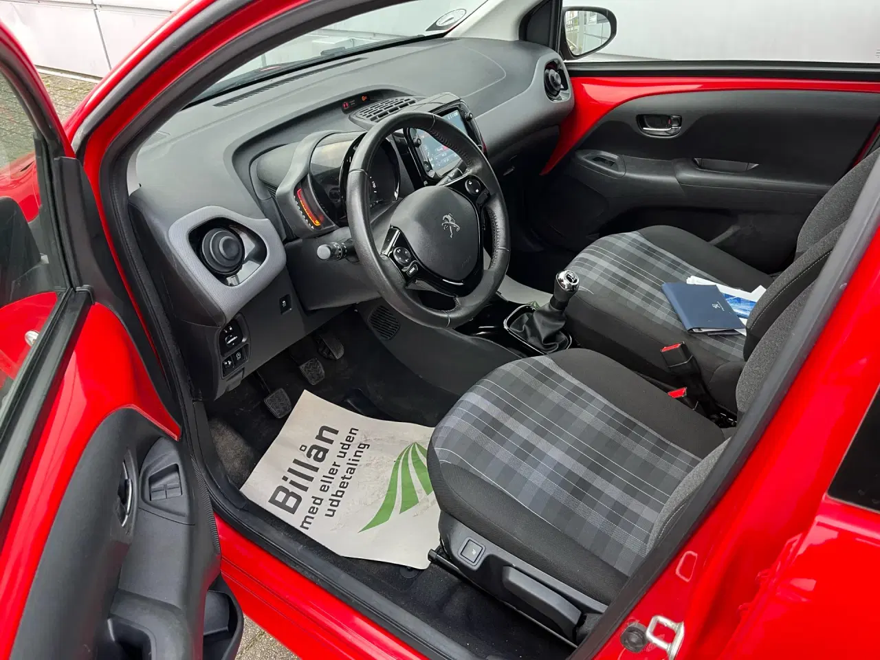 Billede 4 - Peugeot 108 1,0 e-Vti Infinity 72HK 5d