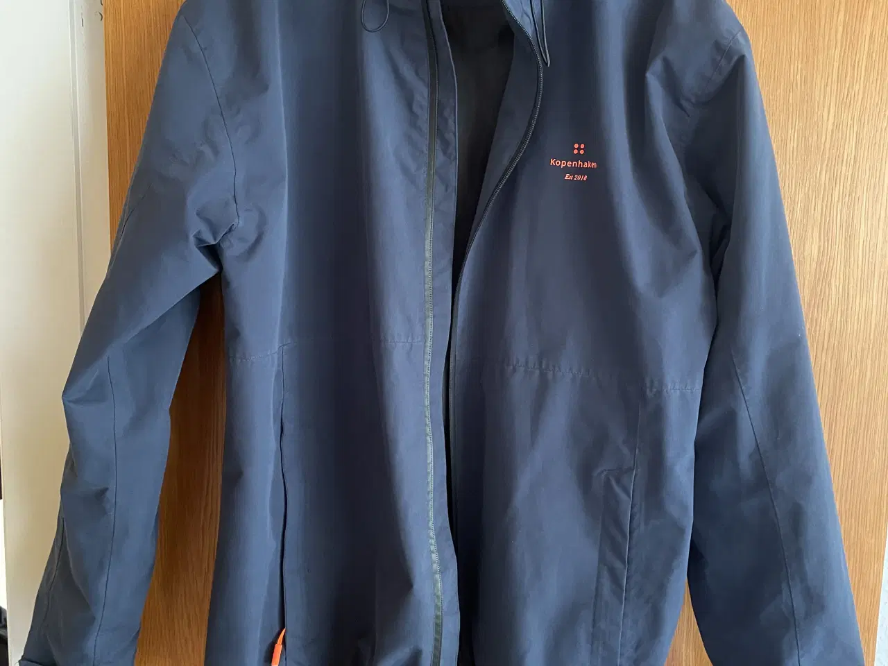 Billede 4 - 2 Flotte jakker i sort og blå 3XL