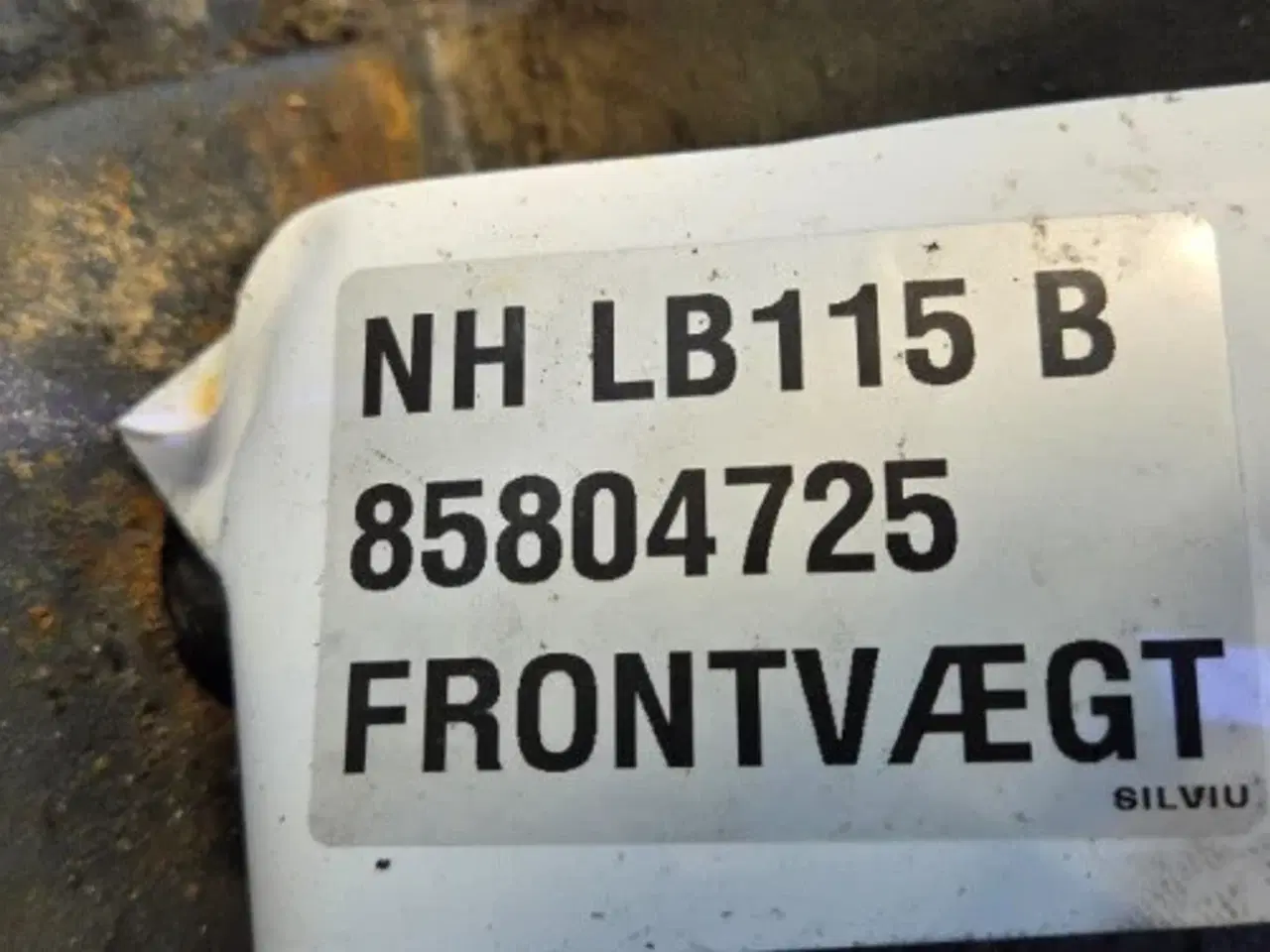 Billede 5 - New Holland LB115B Frontvægt 85804725