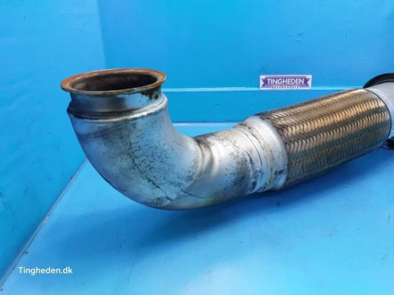 Billede 2 - JCB 427 HL Udstødningsrør 335/G0112