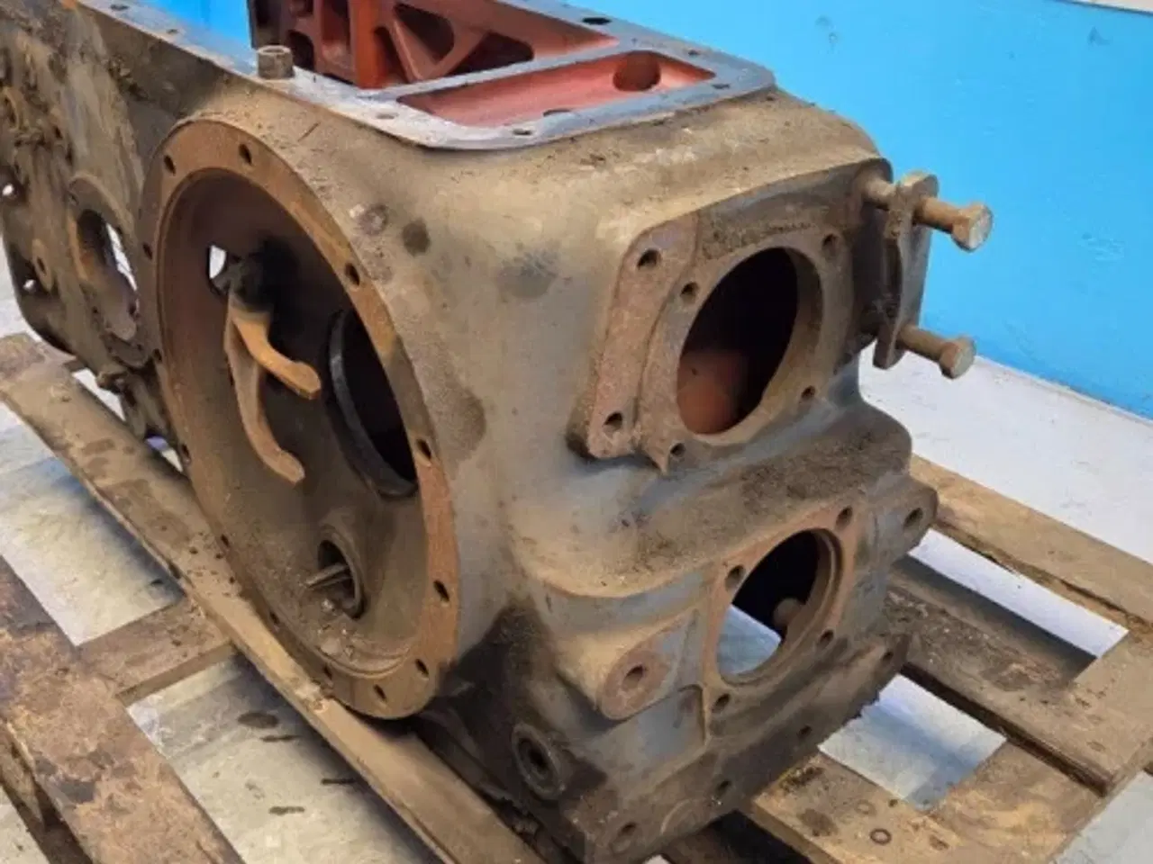 Billede 4 - Ford 8340 Bagtøj E9NN4032HD