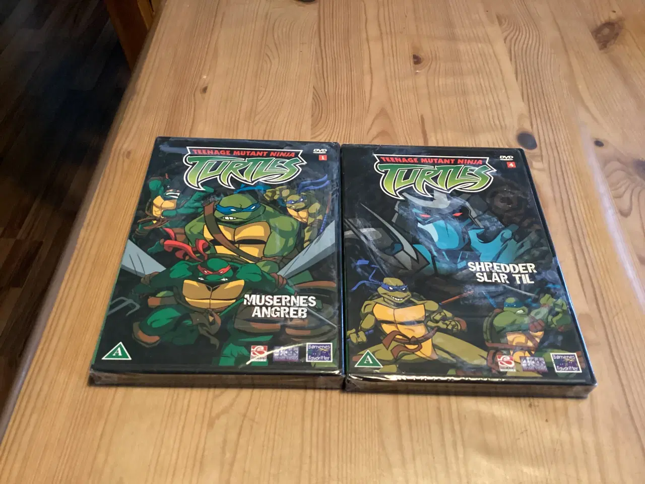 Billede 6 - Ninja Turtles, Figurer, Dvd, Tallerken.