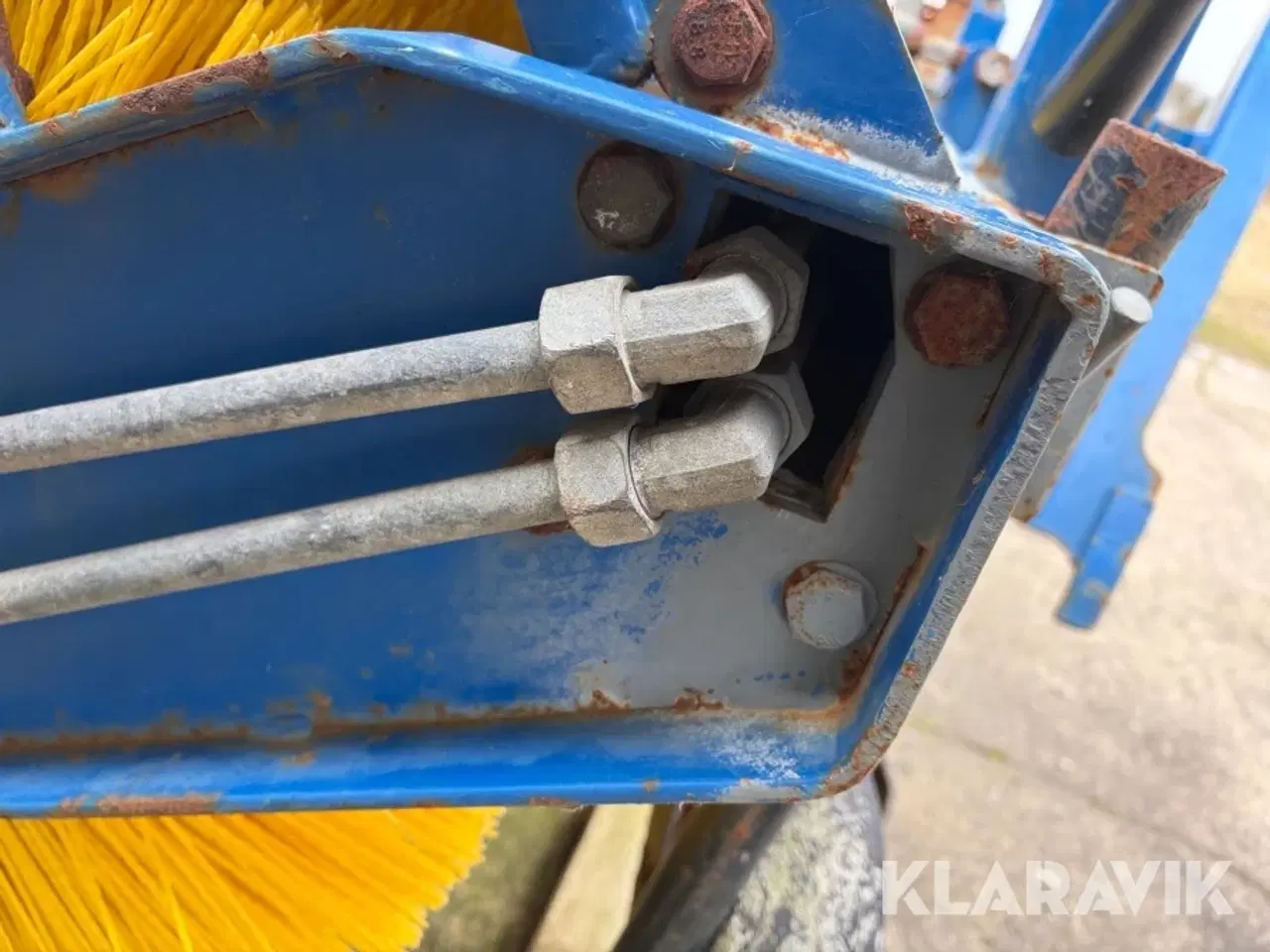 Billede 11 - Nesbo fejekost