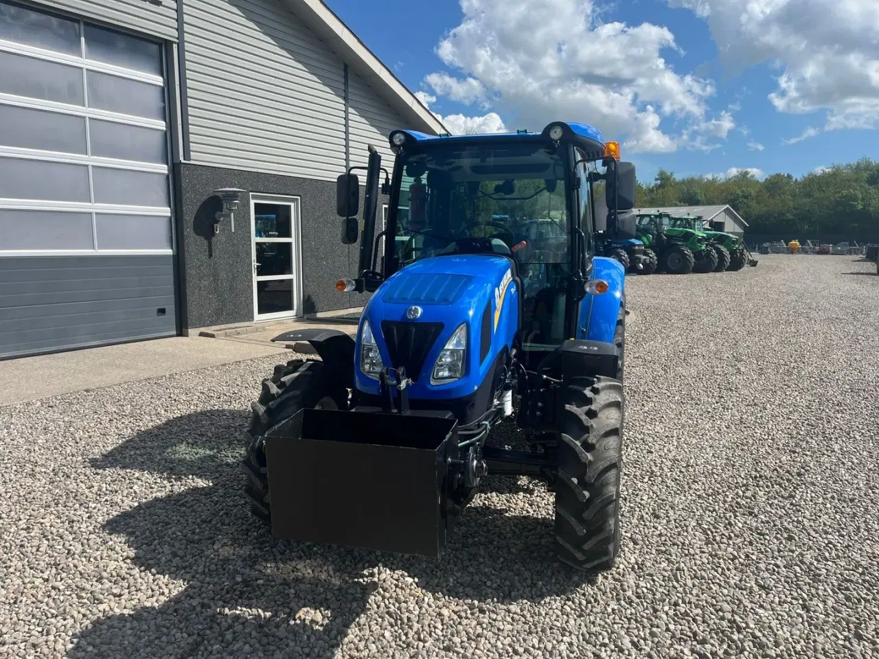 Billede 9 - New Holland T4.75 S Med frontlift