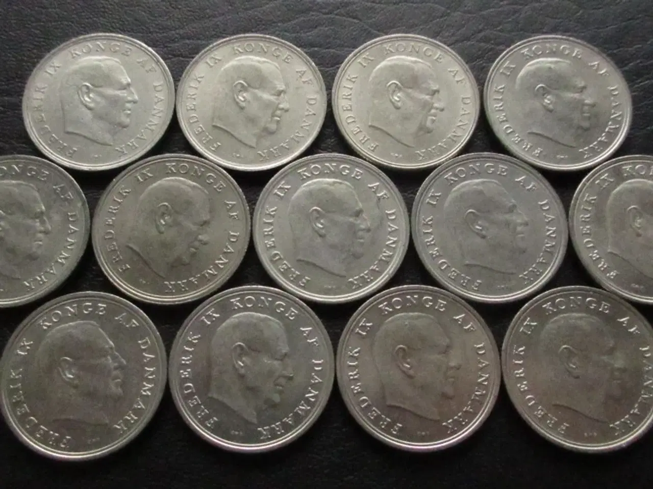 Billede 2 - 1 kr 1960-1972 Fr. IX komplet sæt møntskær