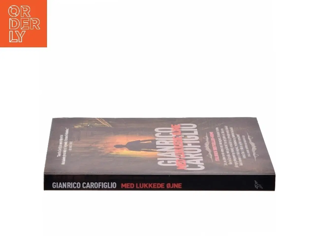 Billede 2 - Med lukkede øjne af Gianrico Carofiglio (Bog)