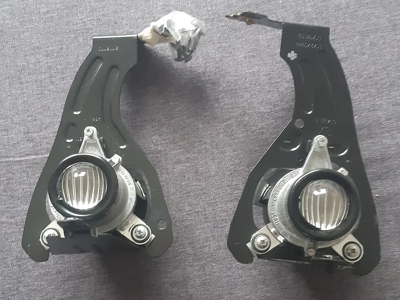 Billede 1 - punto tågelys 2stk.