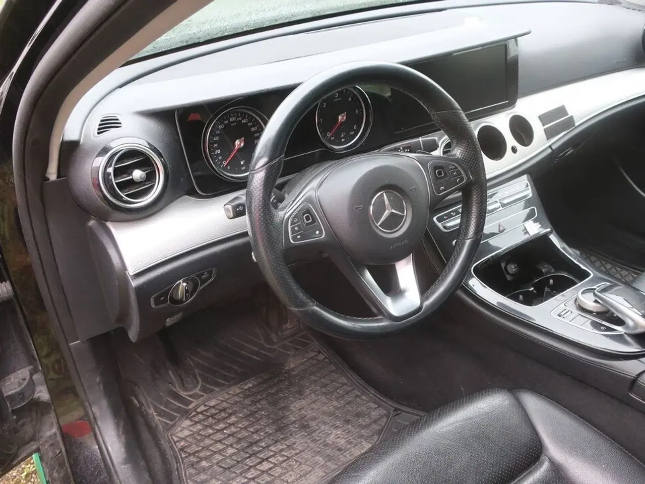 Billede 8 - Personbil MERCEDES E200d (momsfri) (uden afgift)