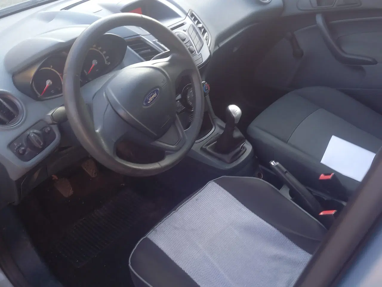 Billede 5 - Fin ford Fiesta LEVERES NYSYNET 