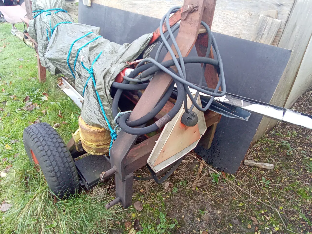 Billede 1 - Brænde flækker