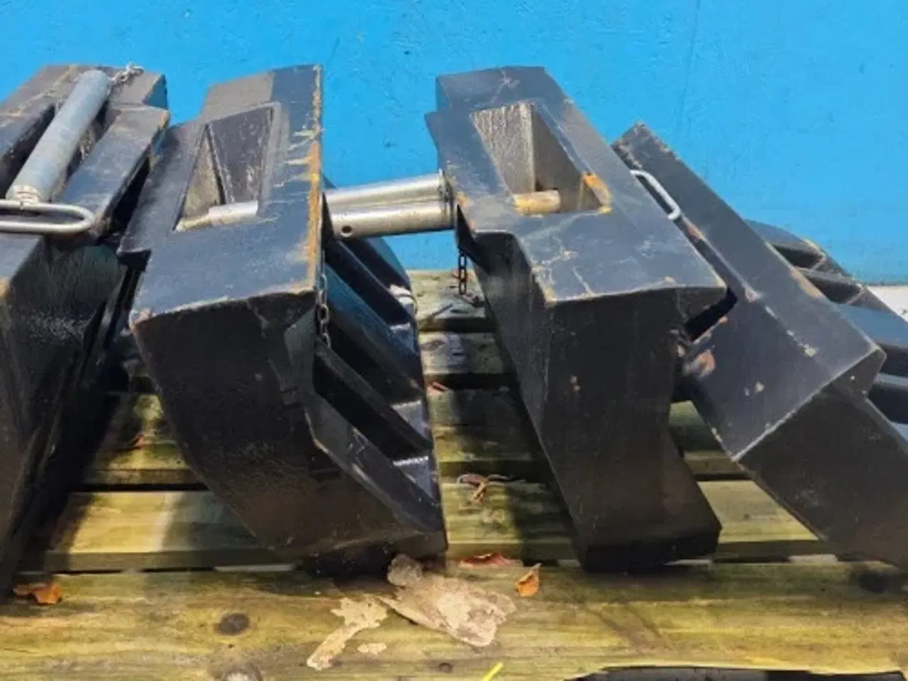 Billede 16 - Case Maxxum 145 Frontvægt Holder 82031499  (5 Stk)