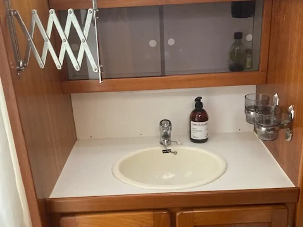 Billede 9 - Nimbus 4000 Motorbåd Med flybridge