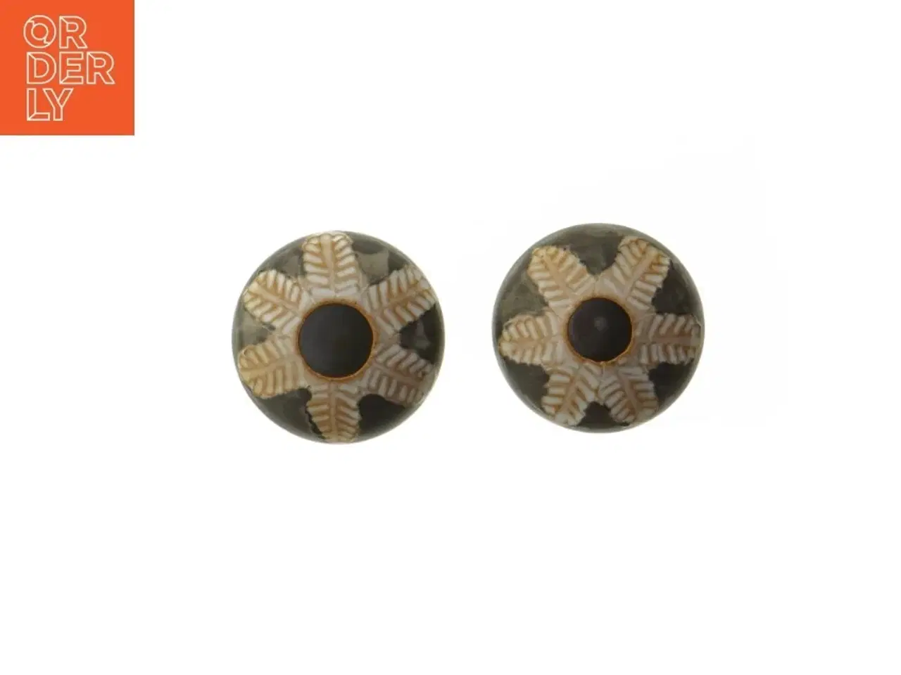 Billede 2 - To dekorerede vaser (str. Ø 7 cm)