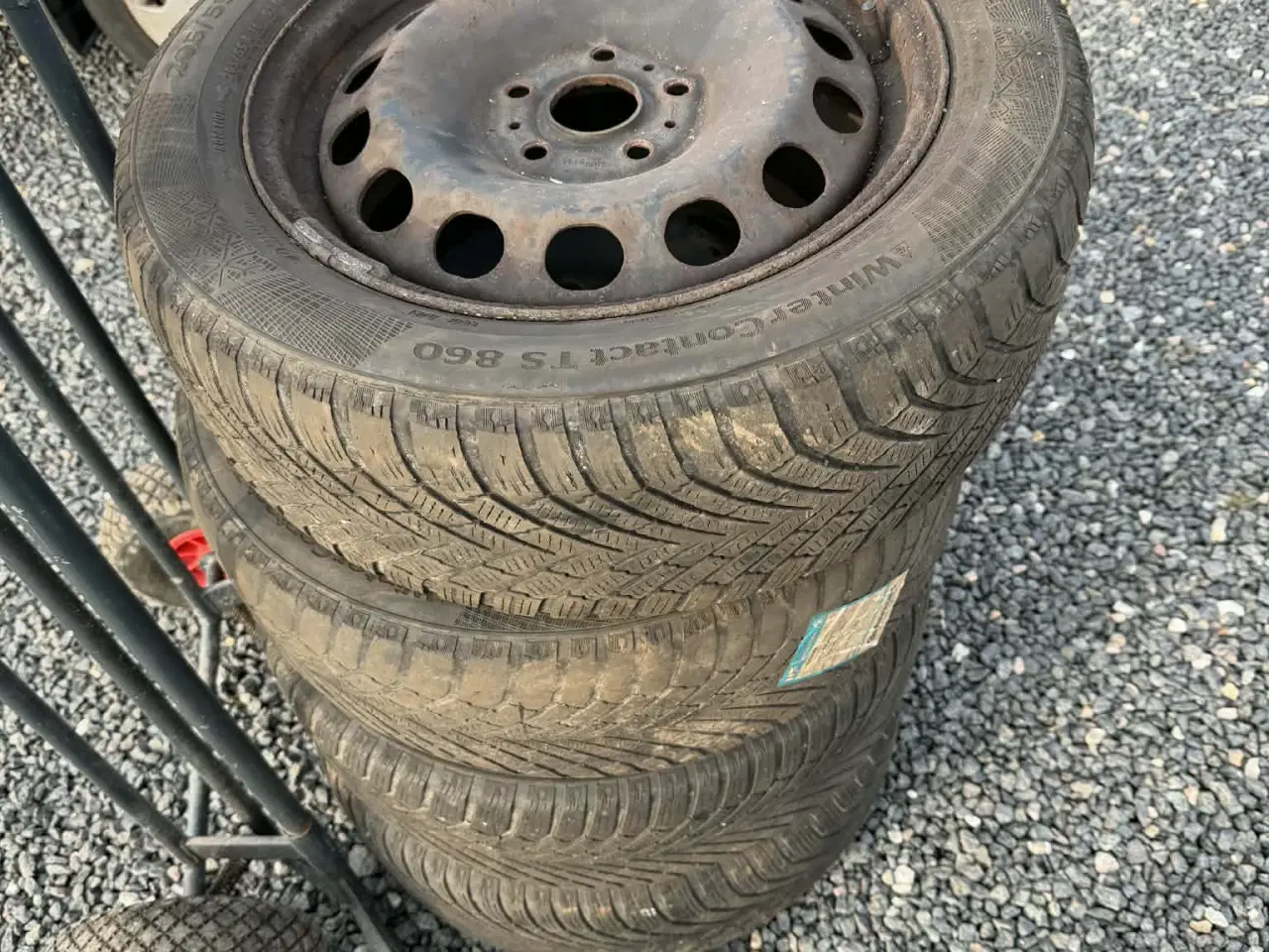 Billede 1 - 16" Stålfælge med Continental vinterdæk