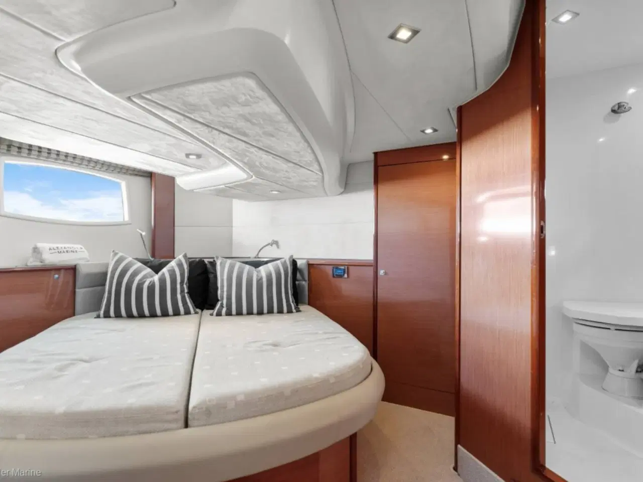 Billede 44 - Prestige 42S - Twin Volvo Penta IPS500/Udstyr