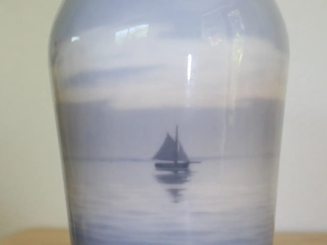 Billede 5 - Vase med sejlskib fra Royal copenhagen