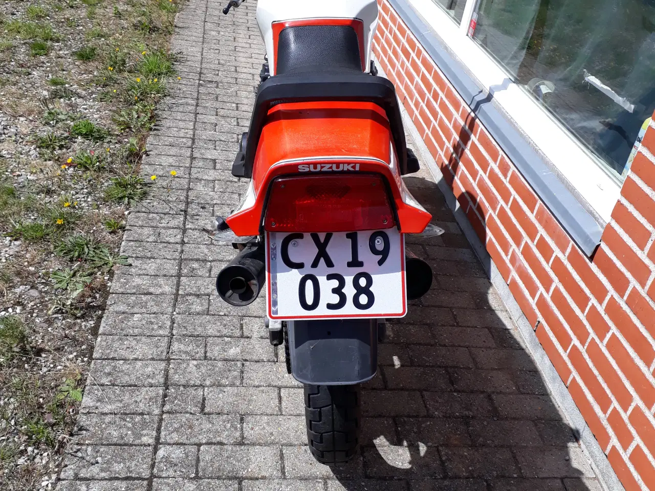 Billede 3 - Veteran Suzuki GSX 550E . let at syne. 