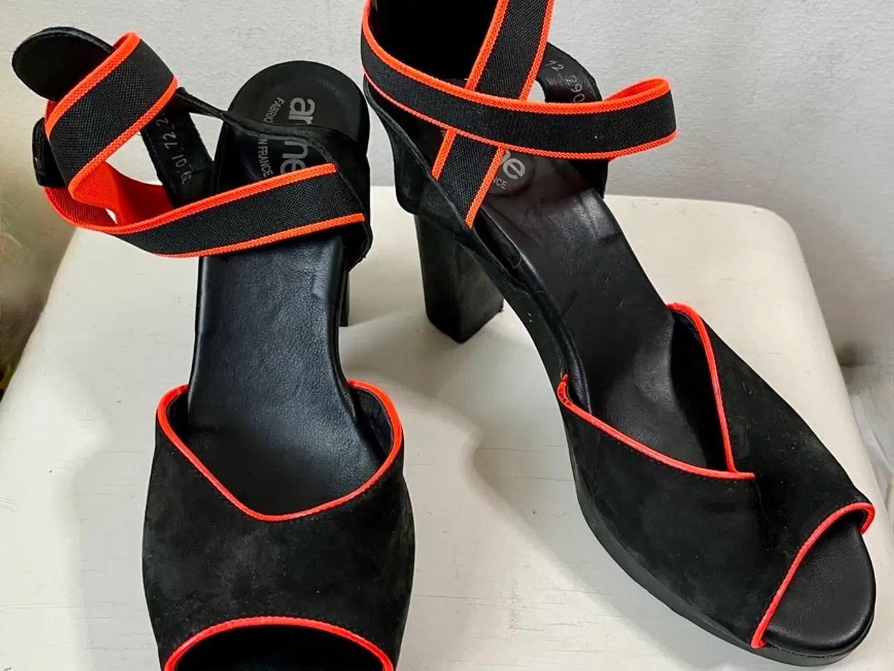 Billede 1 - Arche, sandaler, str 39