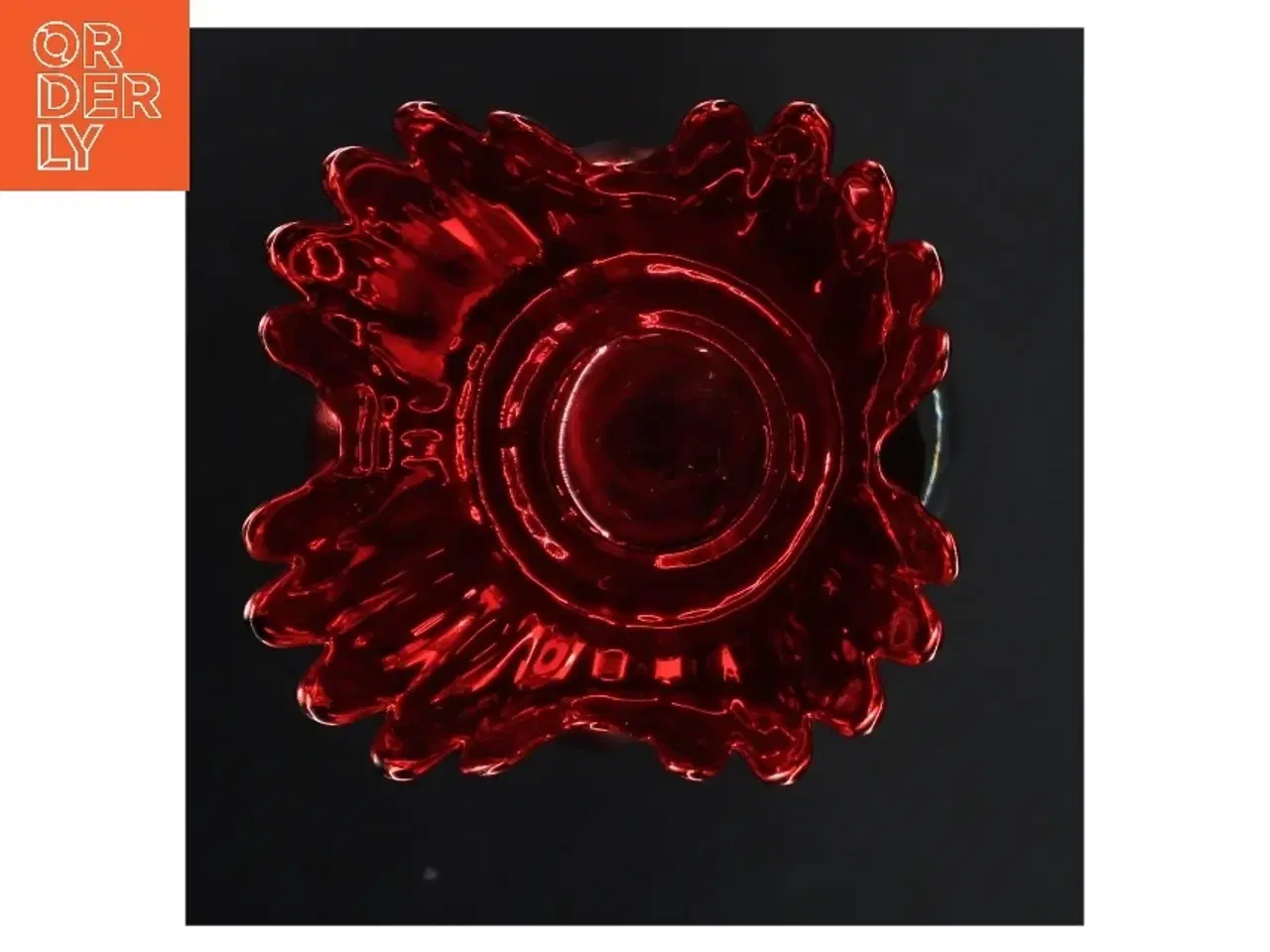 Billede 3 - Rød glasvase på fod fra Krifon (str. 11x20 cm)