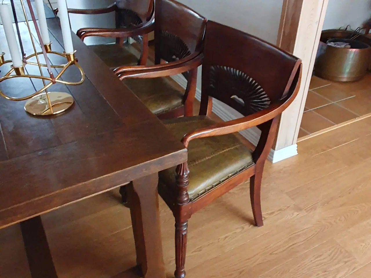 Billede 1 - spisebordstole med armlæn