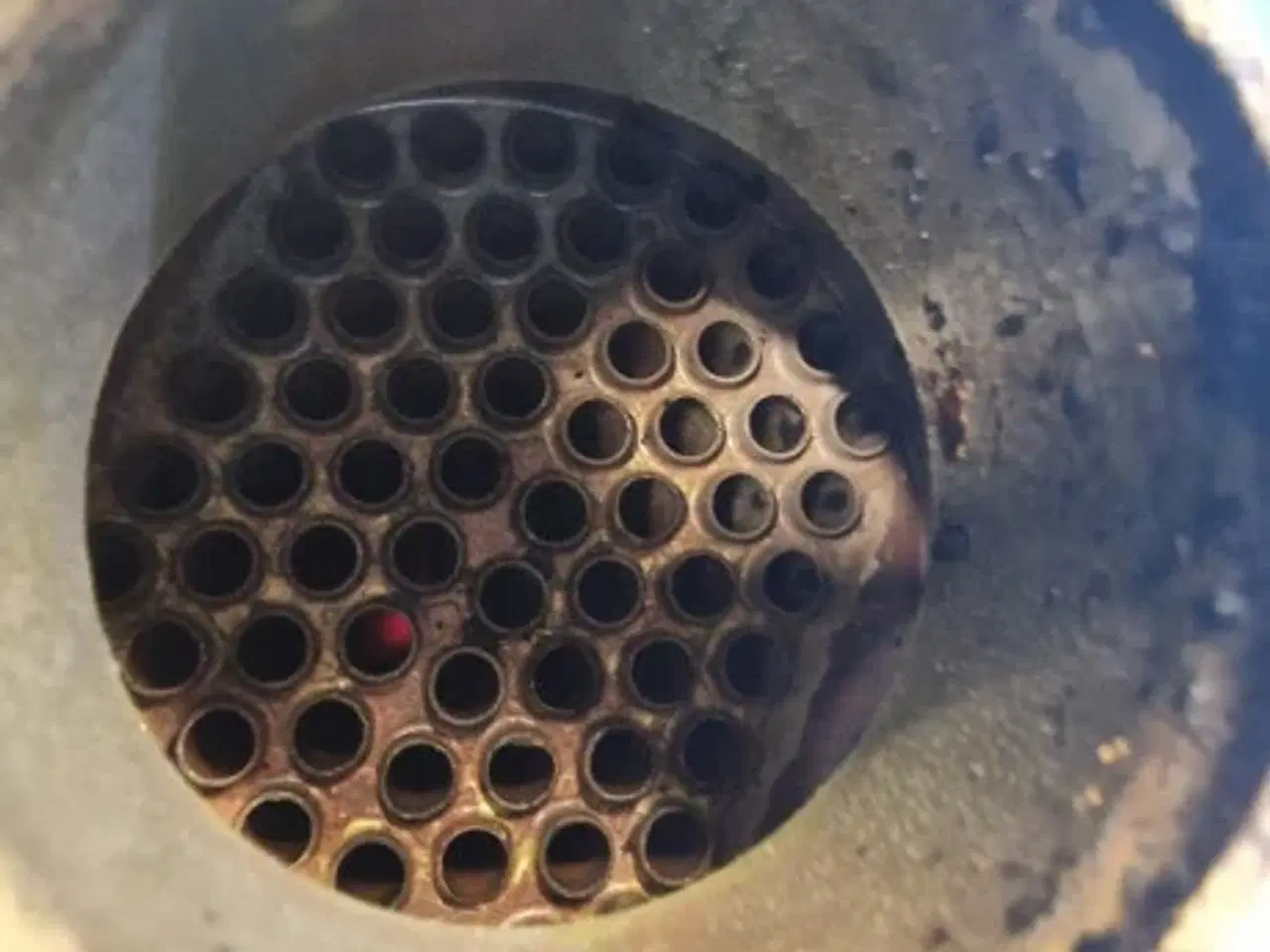 Billede 6 - Volvo L120 Motor Olie Køler VOE4775421