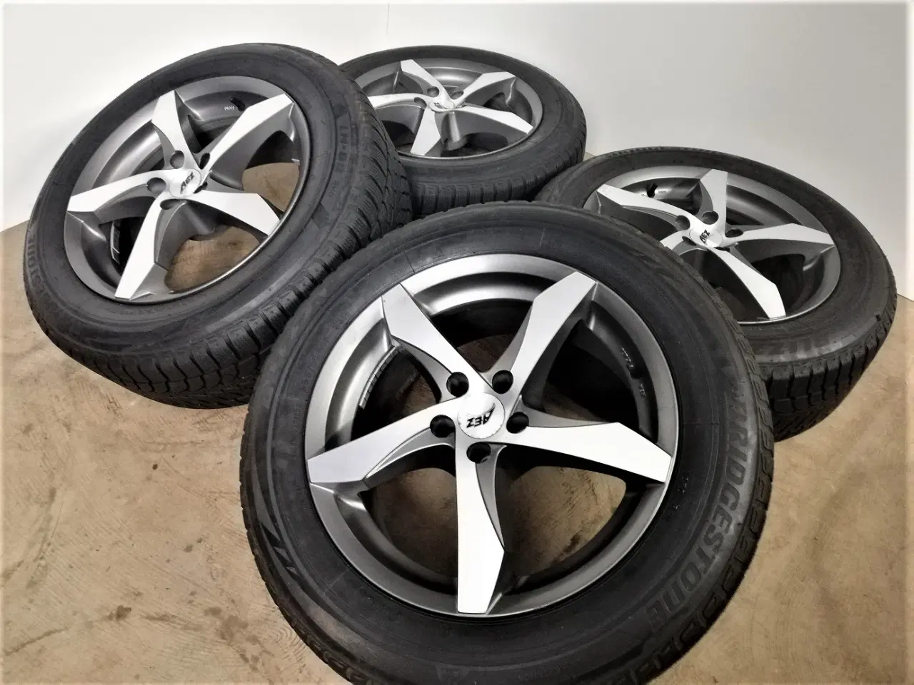 Billede 3 - 5x100 17" ET32, AEZ vintersæt - Subaru Forester