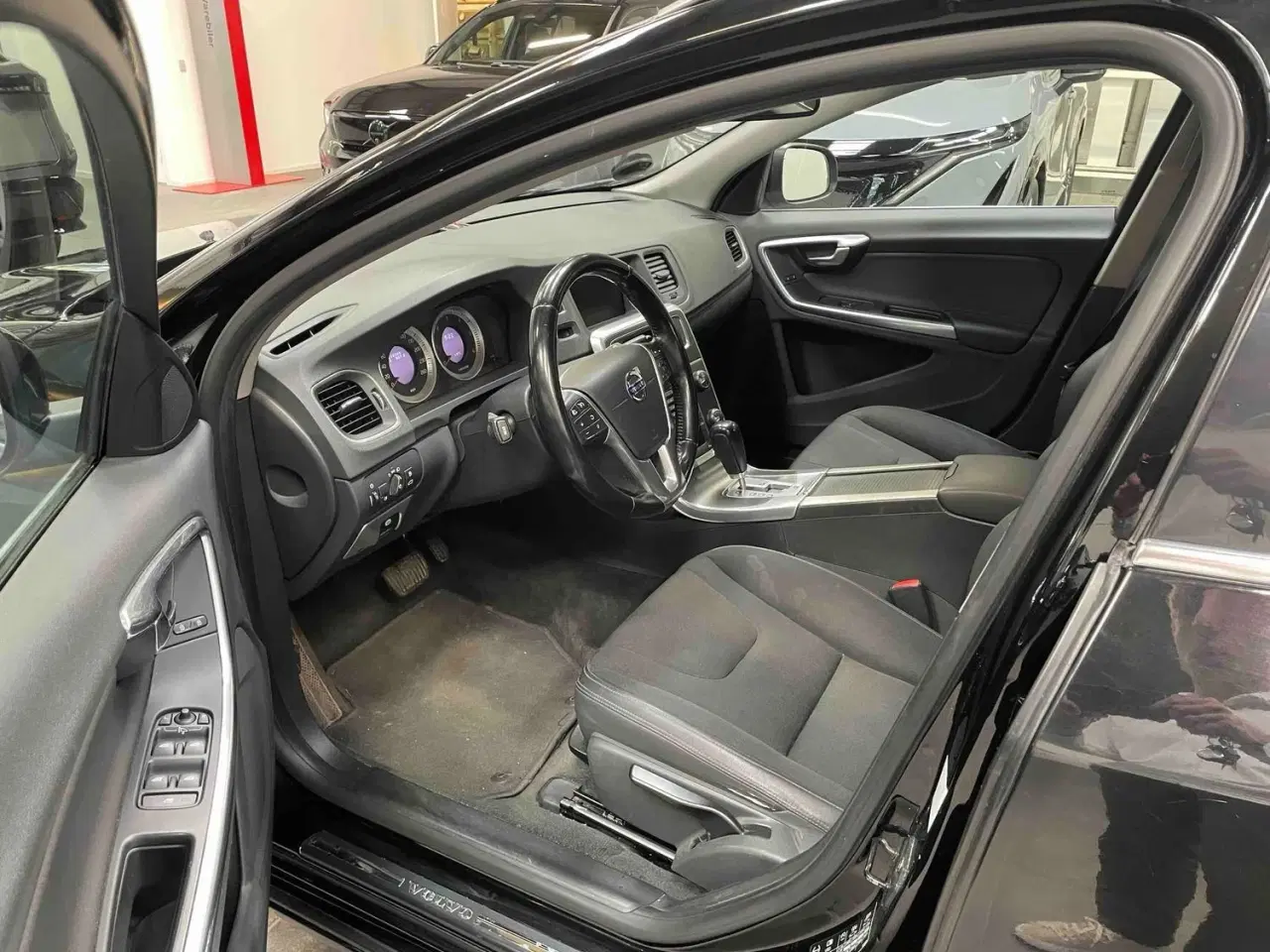 Billede 8 - Volvo V60 2,0 D3 Base 163HK Stc 6g Aut.
