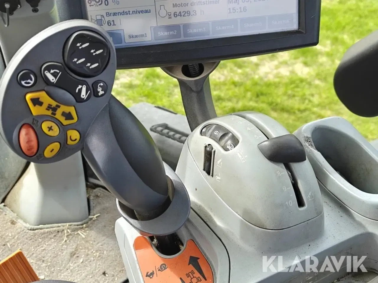 Billede 10 - Traktor New Holland T8. 420 Autocommand med front PTO og lift